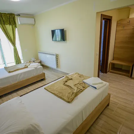 Austin Ov Отель 3*