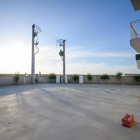 Austin Ov Отель Овидиу