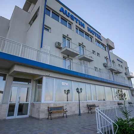 Отель Austin Ov 3*