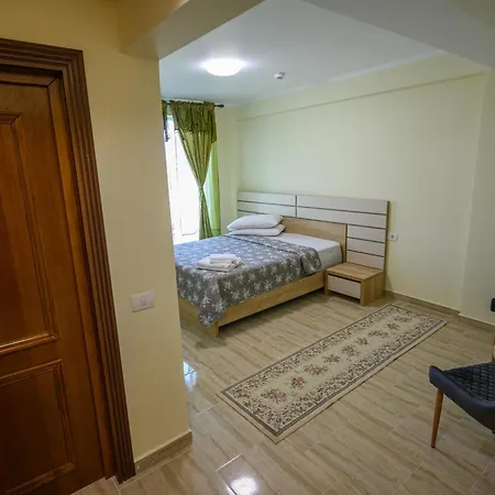 Austin Ov 3* Kanara